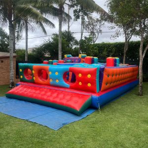 Aluguel de Brinquedos Infláveis em Brasília e entorno do DF. corrida de obstáculos