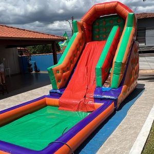 Aluguel de Brinquedos Infláveis em Brasília e entorno do DF.. toboagua